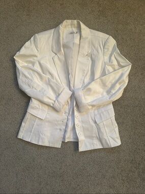 Classic White Women's Blazer - Lightweight Tailored Jacket